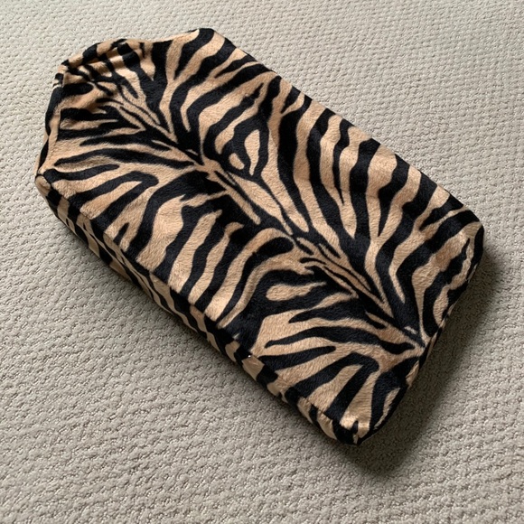 NEW Ledge Pillow (the original "boob pillow") - Picture 2 of 9